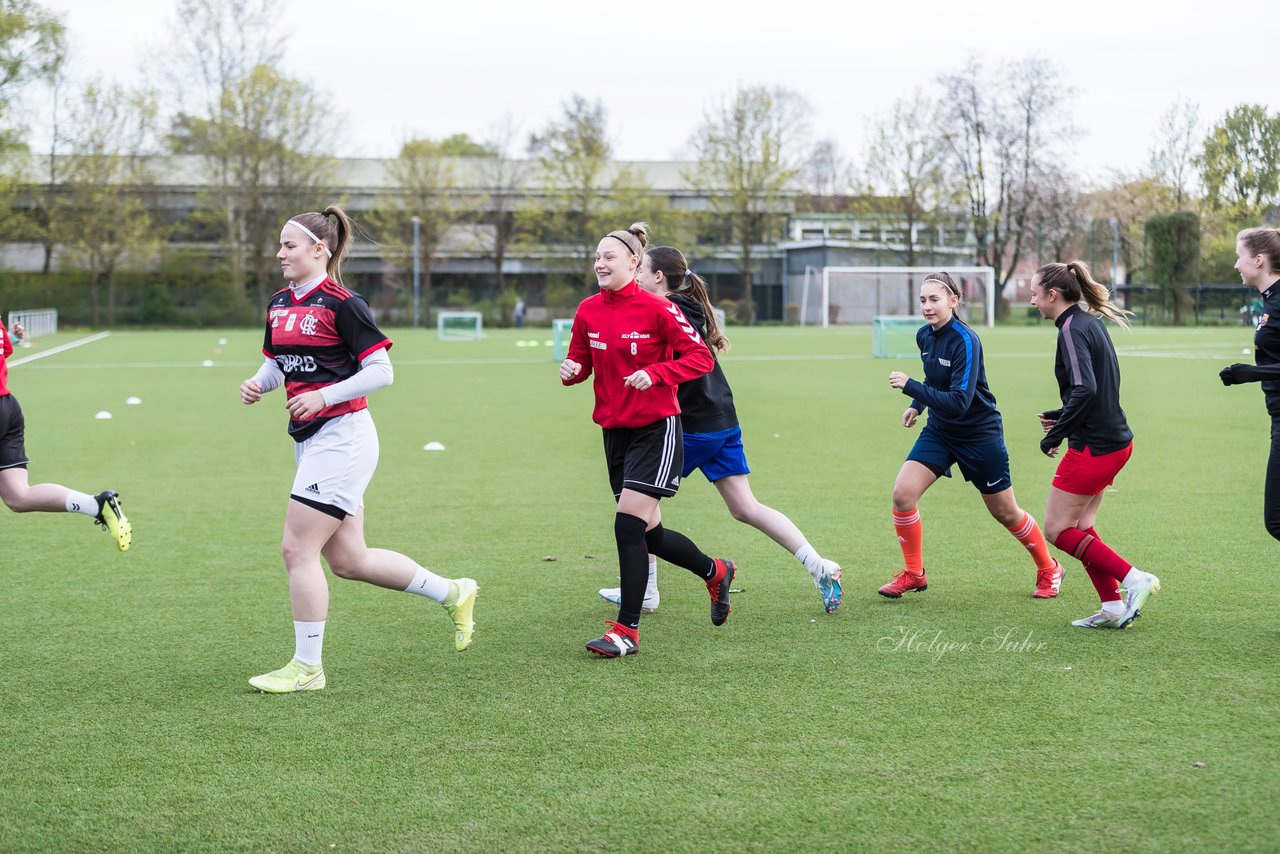 Bild 51 - Co-Trainerin der Frauen Nationalmannschaft Britta Carlson in Wahlstedt